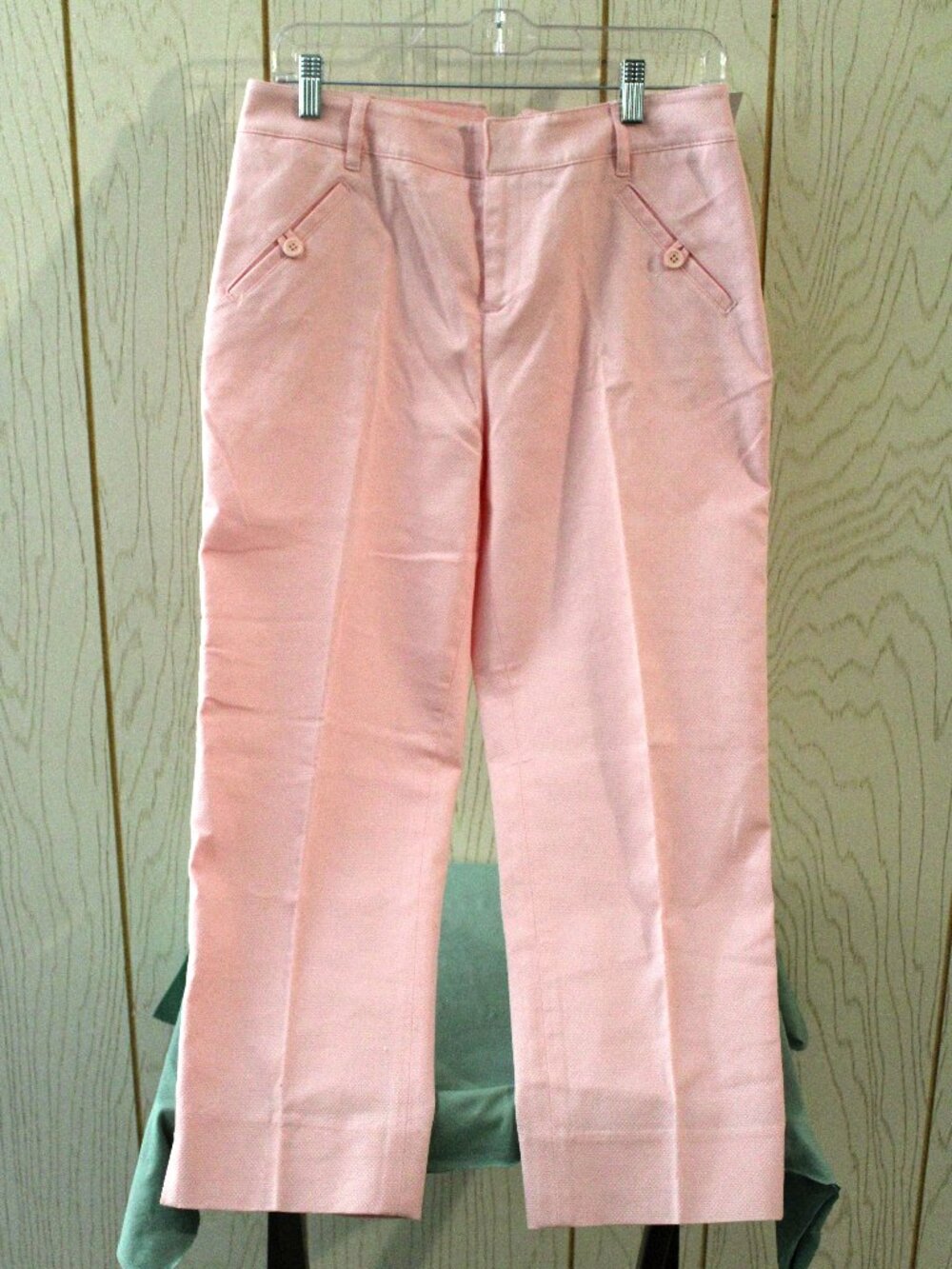 Anne Klein Sport Women's Light Pink Capri Pants Size 6 - NWT